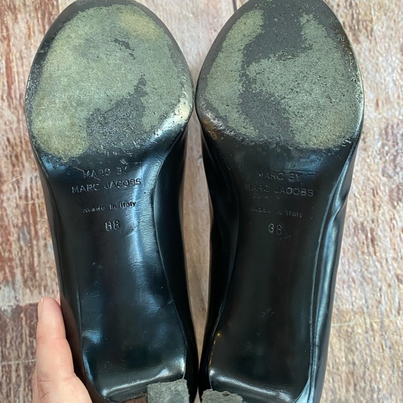 Marc by Marc‎ Jacobs black leather pumps size 38 - Picture 8 of 9